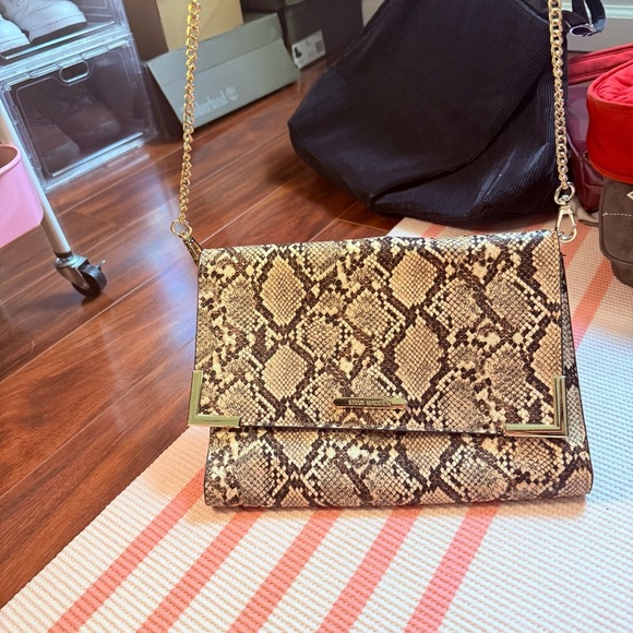 Steve Madden Brown Snakeskin Clutch - Picture 3 of 12